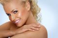 Cum să te pregăteşti de primăvară: 5 soluţii ca să te bronzezi acasă